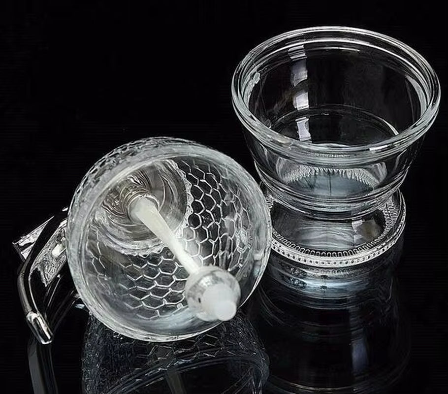The Perfect Honey Dispenser - 200ml Plastic Pot for Easy Home Use
